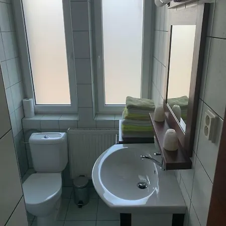 Polovny Dom Guest house *
