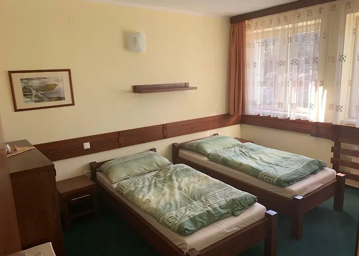 ゲストハウス Polovny Dom Jelšava
